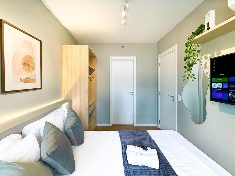 Apê Moderno c/ Ar + Vista – Próx. Allianz Parque