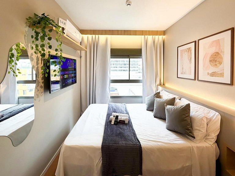 Apê Moderno c/ Ar + Vista – Próx. Allianz Parque