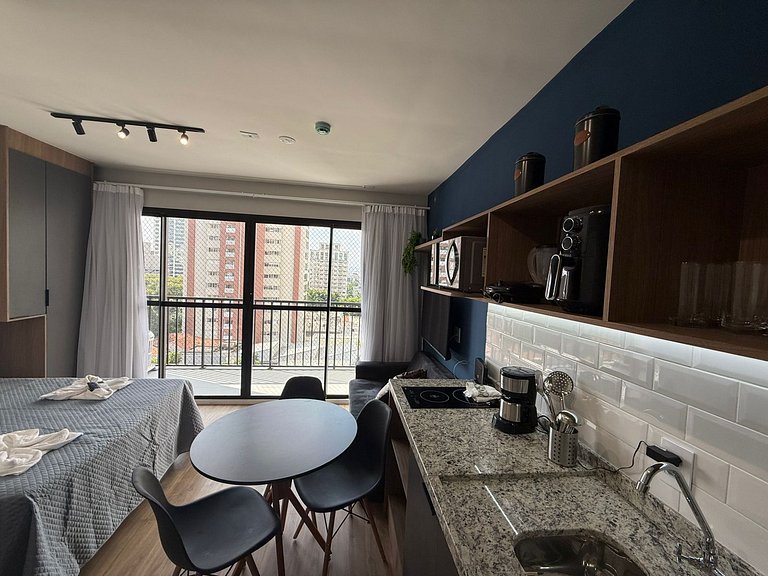 A Pé do Allianz | Studio Premium em Perdizes