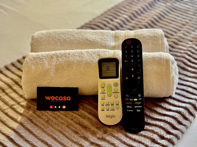 Studio I Oscar Porto com Piscina – Bem Localizado!