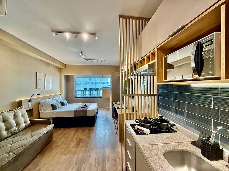 Studio I Oscar Porto com Piscina – Bem Localizado!