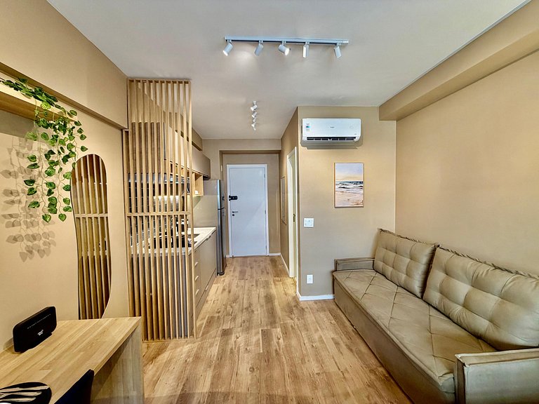 Studio I Oscar Porto com Piscina – Bem Localizado!