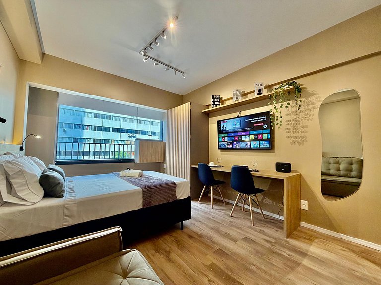 Studio I Oscar Porto com Piscina – Bem Localizado!