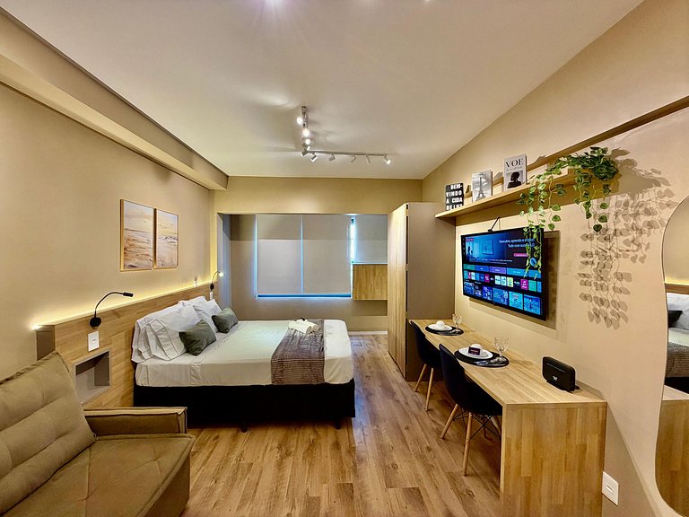 Studio I Oscar Porto com Piscina – Bem Localizado!