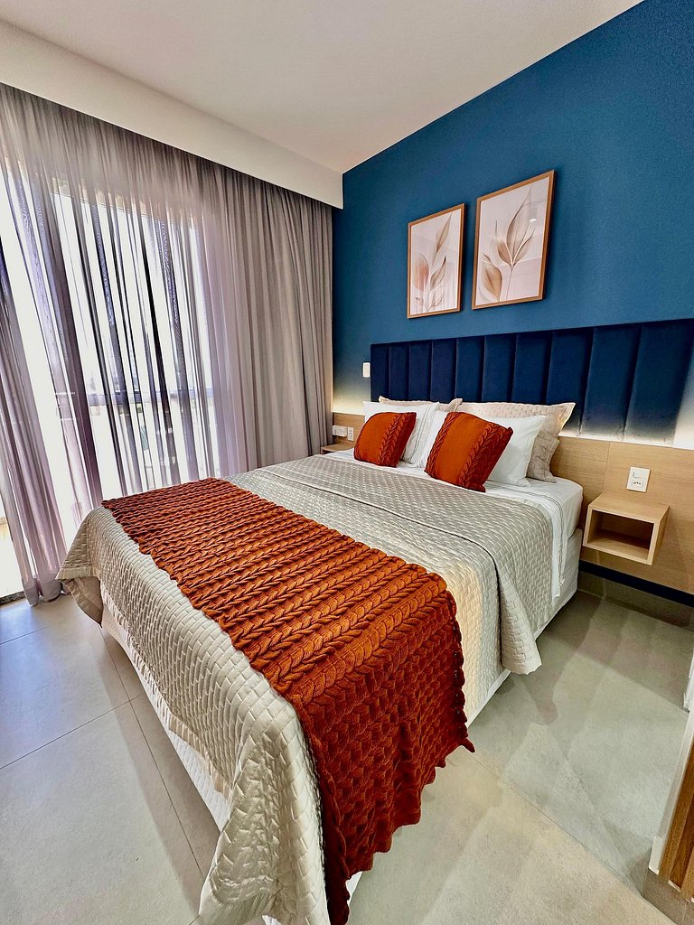 Lindo Studio Completo c/ Varanda • Metrô Bresser