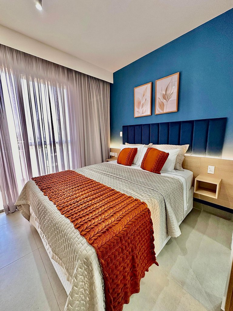 Lindo Studio Completo c/ Varanda • Metrô Bresser