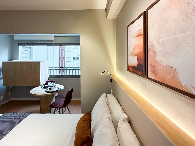 Apê Novo c/ Ar + Vista – Próx. Allianz Parque