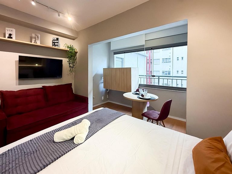 Apê Novo c/ Ar + Vista – Próx. Allianz Parque