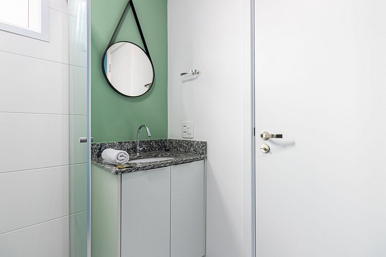 Studio Premium ao Lado do Metrô Brás | Piscina